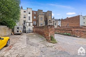 Photo 10- click for photo gallery